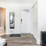 Pet Friendly Suite- Apartment In Chinatown